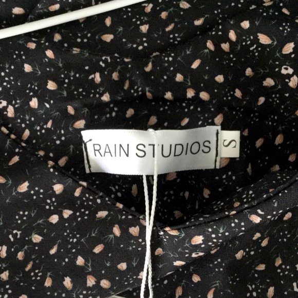 Black Floral Camisole - Picture 3 of 3